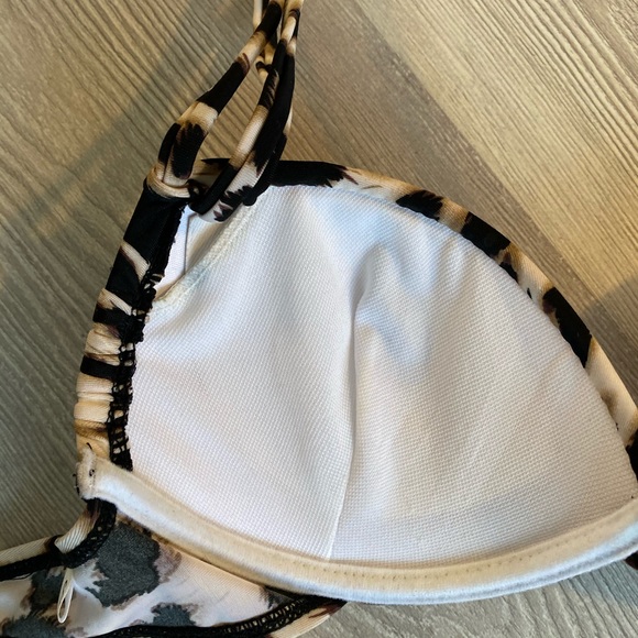 Bedazzled Animal Print Padded Bikini Size Small - Picture 5 of 8